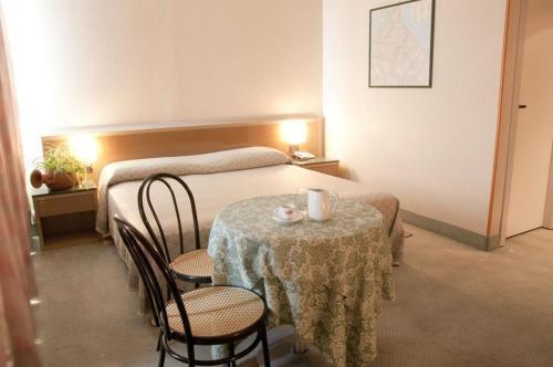 Hotel Thema Rocca San Giovanni Esterno foto