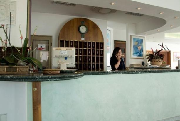 Hotel Thema Rocca San Giovanni Esterno foto